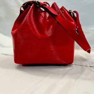 LOUIS VUITTON Red EPI Bucket Bag